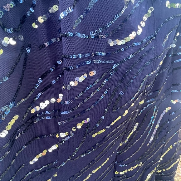 Alex Evening - Picture 8 of 14